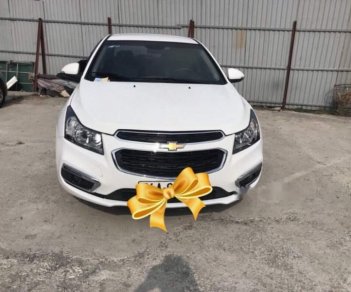 Chevrolet Cruze 2016 - Cần bán xe Chevrolet Cruze sản xuất năm 2016, màu trắng, 385tr