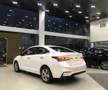 Hyundai Accent  1.4AT  2018 - Bán ô tô Hyundai Accent 1.4AT năm 2018, xe hoàn toàn mới