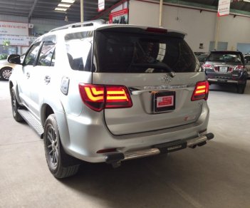 Toyota Fortuner 2.7V 2016 - Toyota Fortuner V, máy xăng, đời 2016, màu bạc