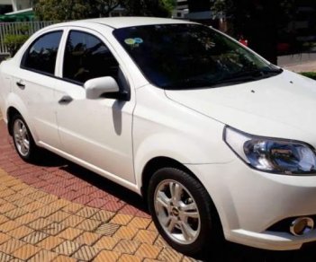 Chevrolet Aveo  MT 2015 - Cần bán xe Chevrolet Aveo MT đời 2015, đăng ký 8- 2015