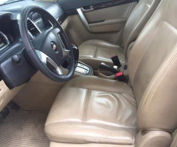 Chevrolet Captiva LTZ 2009 - Cần bán gấp Chevrolet Captiva LTZ năm sản xuất 2009, màu bạc, giá tốt