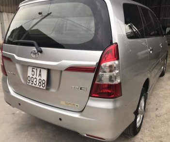 Toyota Innova 2014 - Cần bán lại xe Toyota Innova đời 2014, màu bạc như mới