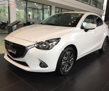 Mazda 2 1.5 AT 2018 - Cần bán xe Mazda 2 1.5 AT đời 2018, màu trắng