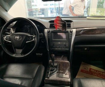 Toyota Camry 2.5Q 2016 - Bán Toyota Camry 2.5Q sản xuất 2016, màu đen, LH để được giá tốt