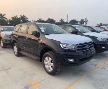 Ford Everest Ambiente MT, AT  2018 - Giao ngay, đủ màu Ford Everest Ambiente MT, AT 2019 năm 2018, xe nhập, 900 triệu