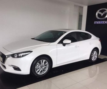 Mazda 3 2017 - Cần bán Mazda 3 sản xuất năm 2017, màu trắng, giá tốt