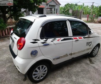 Chevrolet Spark LT 0.8 MT 2010 - Bán Chevrolet Spark LT 0.8 MT 2010, màu trắng còn mới, giá chỉ 120 triệu