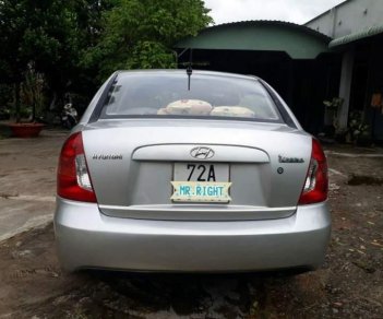 Hyundai Verna 2009 - Bán Hyundai Verna sản xuất 2009, màu bạc giá cạnh tranh