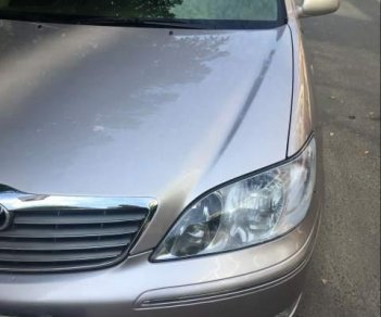 Toyota Camry 2003 - Cần bán lại xe Toyota Camry năm sản xuất 2003, màu bạc  