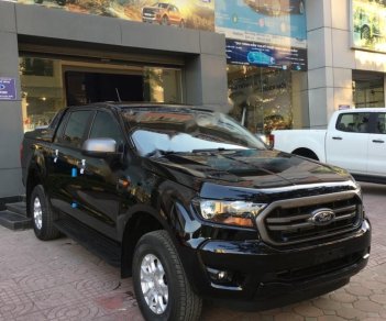 Ford Ranger XLS 2.2L 4x2 AT 2018 - Bán Ford Ranger XLS 2.2L 4x2 AT sản xuất năm 2018, màu đen, nhập khẩu nguyên chiếc