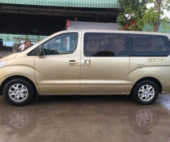 Hyundai Starex   2010 - Cần bán xe Hyundai Starex đời 2010, nhập khẩu nguyên chiếc