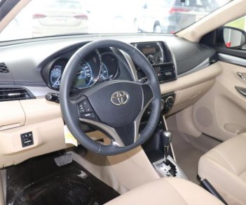 Toyota Vios G 1.5AT 2017 - Bán xe Toyota Vios G đời 2017, màu trắng, 559 triệu biển TP