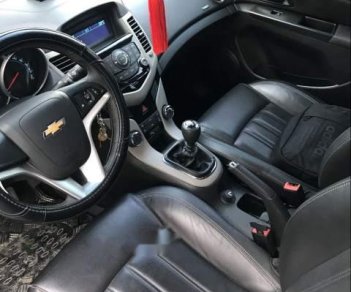 Chevrolet Cruze LT 2017 - Bán Chevrolet Cruze LT sản xuất 2017, màu trắng  
