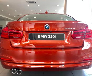 BMW 3 Series 320i 2018 - Cần bán BMW 320i sản xuất 2018, màu cam, nhập khẩu 100%, giá tốt, khuyến mãi nhiều nhất