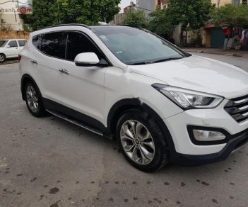 Hyundai Santa Fe 2.2 2015 - Bán Hyundai Santa Fe 2.2 năm sản xuất 2015, màu trắng