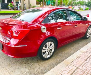 Chevrolet Cruze LTZ 1.8 2017 - Bán gấp Chevrolet Cruze LTZ 2017 màu đỏ, xe đẹp không thể tả