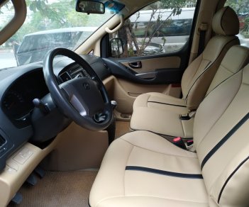 Hyundai Grand Starex 2016 - Bán Hyundai Grand Starex đời 2016, màu bạc, nhập khẩu nguyên chiếc giá cạnh tranh