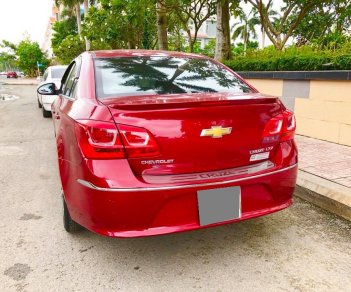 Chevrolet Cruze LTZ 1.8 2017 - Bán gấp Chevrolet Cruze LTZ 2017 màu đỏ, xe đẹp không thể tả