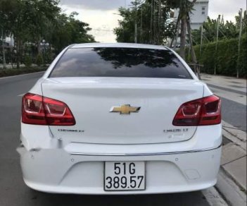 Chevrolet Cruze LT 2017 - Bán Chevrolet Cruze LT sản xuất 2017, màu trắng  