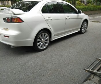 Mitsubishi Lancer 2010 - Bán Mitsubishi Lancer 2.0 sx 2010, số tự động xe nhập khẩu từ Nhật, chính chủ mua từ mới, xe con gái làm công chức sử dụng