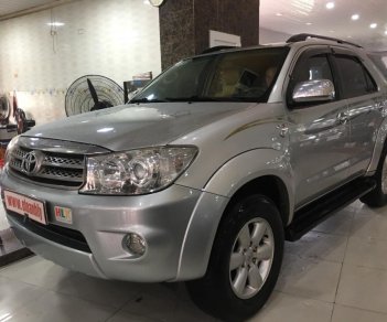 Toyota Fortuner 2009 - Bán ô tô Toyota Fortuner sản xuất 2009 số sàn