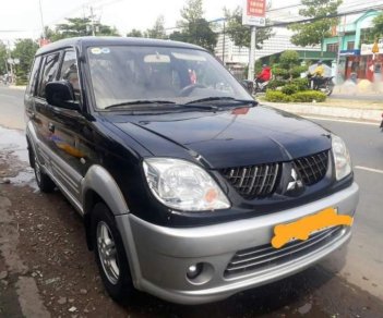 Mitsubishi Jolie 2004 - Cần bán Mitsubishi Jolie năm sản xuất 2004, màu đen, giá tốt