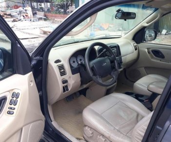 Ford Escape 2.3 AT 4X4 2005 - Bán ô tô Ford Escape 2.3 AT 4X4 đời 2005, màu đen, nhập khẩu nguyên chiếc 