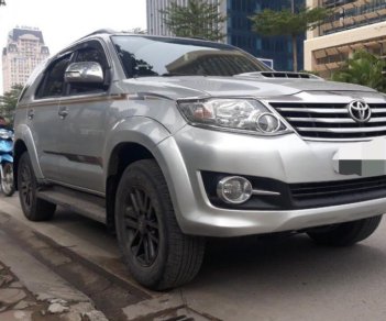 Toyota Fortuner 2.5G 2016 - Cần bán Toyota Fortuner sản xuất 2016 màu bạc, giá tốt