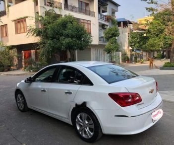 Chevrolet Cruze  LTZ 1.8 2017 - Bán xe Chevrolet Cruze LTZ 1.8 năm sản xuất 2017, màu trắng  