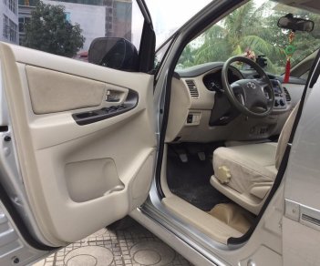 Toyota Innova 2.0E 2015 - Bán Toyota Innova 2.0E sản xuất 2015 chất như nước cất