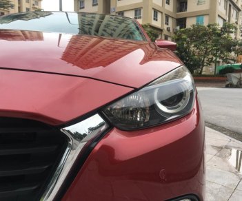 Mazda 3 2017 - Cần bán Mazda 3 đời 2017 màu đỏ, giá chỉ 660 triệu