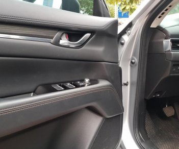 Mazda CX 5 2.0 AT  2017 - Bán Mazda CX 5 2.0 AT sản xuất 2017
