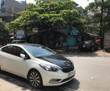 Kia K3 1.6 AT 2014 - Cần bán xe Kia K3 1.6 AT sản xuất năm 2014, màu trắng như mới 