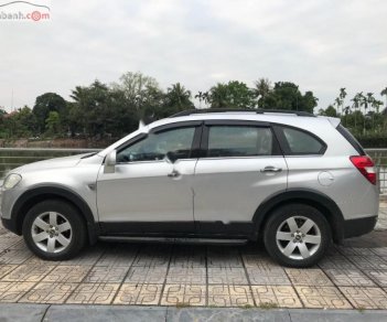 Chevrolet Captiva LT 2.4 MT 2008 - Cần bán xe Chevrolet Captiva LT 2.4 MT đời 2008, màu bạc số sàn giá cạnh tranh