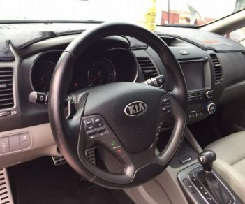 Kia K3 2.0 2015 - Bán Kia K3 2.0 đời 2016, màu trắng chính chủ, giá chỉ 590 triệu