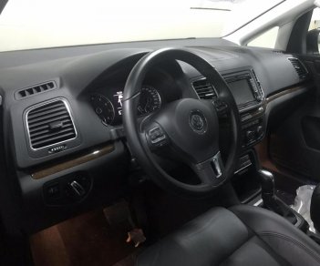 Volkswagen Sharan 2018 - Bán xe 7 chỗ của Đức, nhập khẩu nguyên chiếc, xe giao ngay, bao đổi màu sơn, bảo dưỡng rẻ, số lượng giới hạn