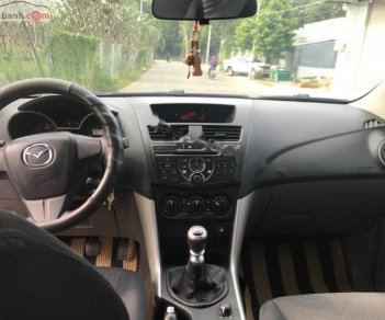 Mazda BT 50 2.2L 4x4 MT 2015 - Bán ô tô Mazda BT 50 2.2L 4x4 MT năm 2015, màu xám, xe đẹp