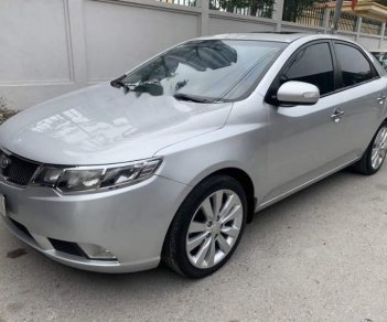 Kia Forte   1.6AT 2010 - Bán Kia Forte 1.6AT năm sản xuất 2010, màu bạc, giá tốt