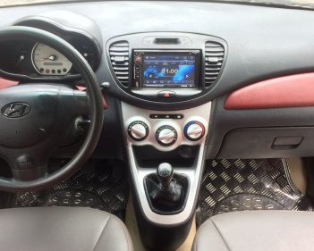 Hyundai i10   1.1 MT  2009 - Cần bán lại xe Hyundai i10 1.1 MT sản xuất 2009, màu bạc, xe nhập chính chủ giá cạnh tranh