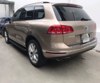 Volkswagen Touareg 2017 - Bán Touareg 2017, giá 2386tr, LH 0921133889