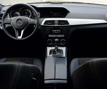 Mercedes-Benz C class C200 2014 - Bán Mercedes C200 sản xuất 2014, nhập khẩu nguyên chiếc chính chủ