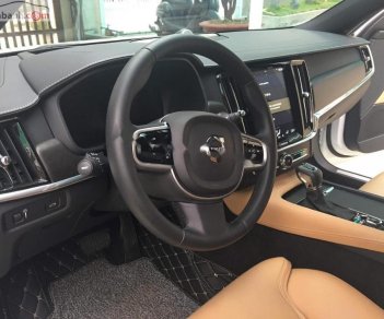 Volvo V90 2018 - Bán Volvo V90 sản xuất 2018, màu trắng, nhập khẩu