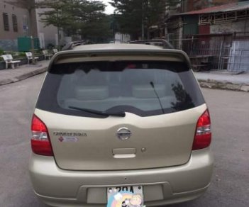 Nissan Grand livina  AT 2011 - Cần bán Nissan Grand livina năm 2011, màu vàng, chính chủ