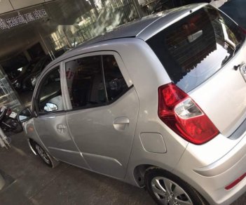 Hyundai i10 2013 - Bán ô tô Hyundai i10 năm 2013, màu bạc, 210 triệu