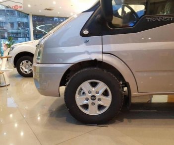 Ford Transit SVP 2018 - Cần bán xe Ford Transit SVP năm 2018, màu bạc, 725 triệu