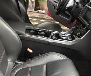 Jaguar XE 2015 - Bán Jaguar XE sản xuất 2015, màu đỏ, xe nhập còn mới