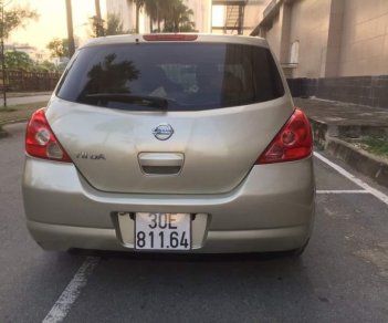 Nissan Tiida   2008 - Cần bán gấp Nissan Tiida đời 2008, màu bạc, xe nhập, giá tốt