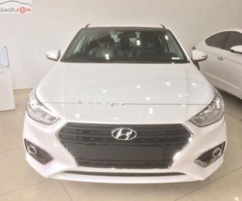 Hyundai Accent 1.4 MT Base 2018 - Bán Hyundai Accent 1.4 MT Base đời 2018, màu trắng, giá 425tr