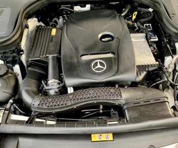 Mercedes-Benz GLC-Class 300 2018 - Merc GLC300 4Matic Đk 2018 hàng full cao cấp, vào đủ đồ chơi cửa hít camera