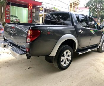 Mitsubishi Triton GLS 2013 - Bán ô tô Mitsubishi Triton GLS đời 2013, màu xám (ghi), giá 385tr